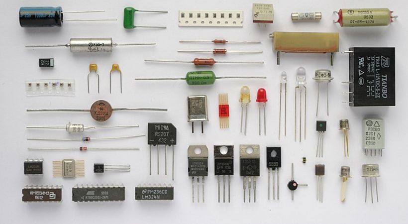 electronic components pin configuration