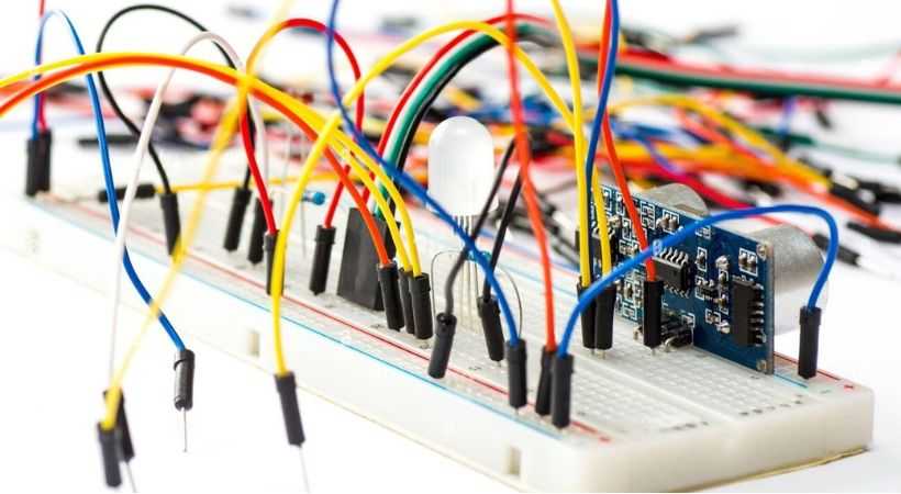 how to find short circuit on breadboard